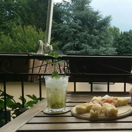 Vista Sul Legnone *